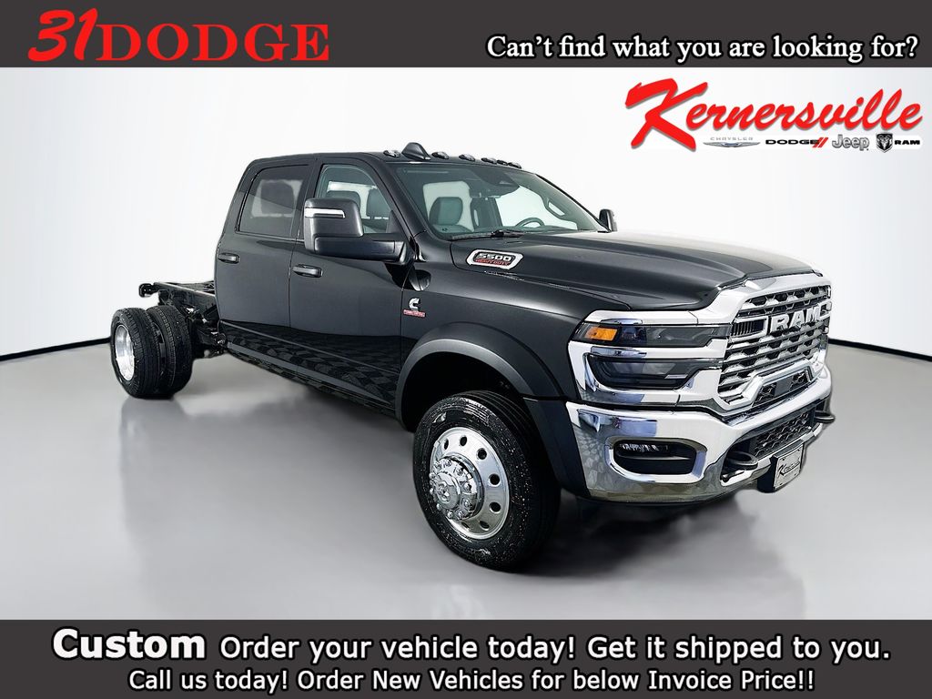 Diamond Black 2026 RAM 5500 Chassis Automatic