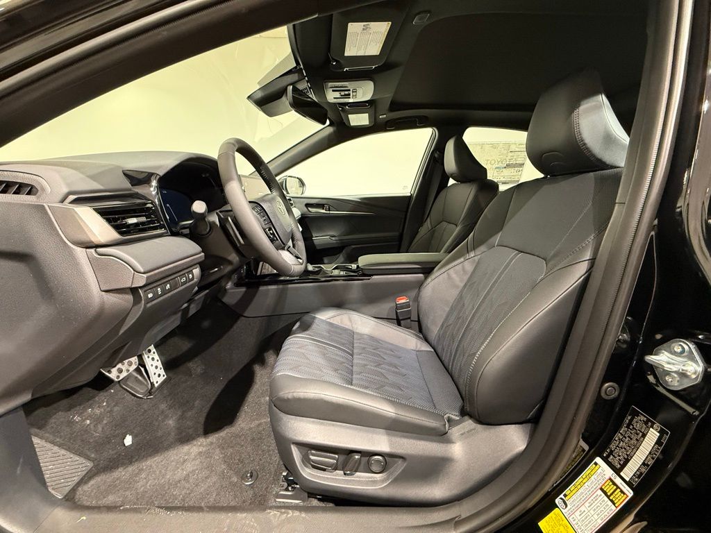 Thumbnail: 2026 Toyota Camry - 14