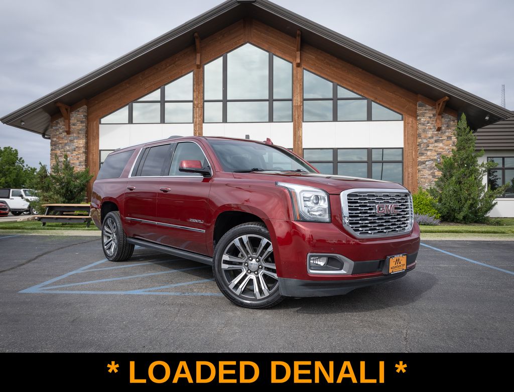 Crimson Red Tintcoat 2018 GMC Yukon XL SUV / Crossover Four-Wheel Drive