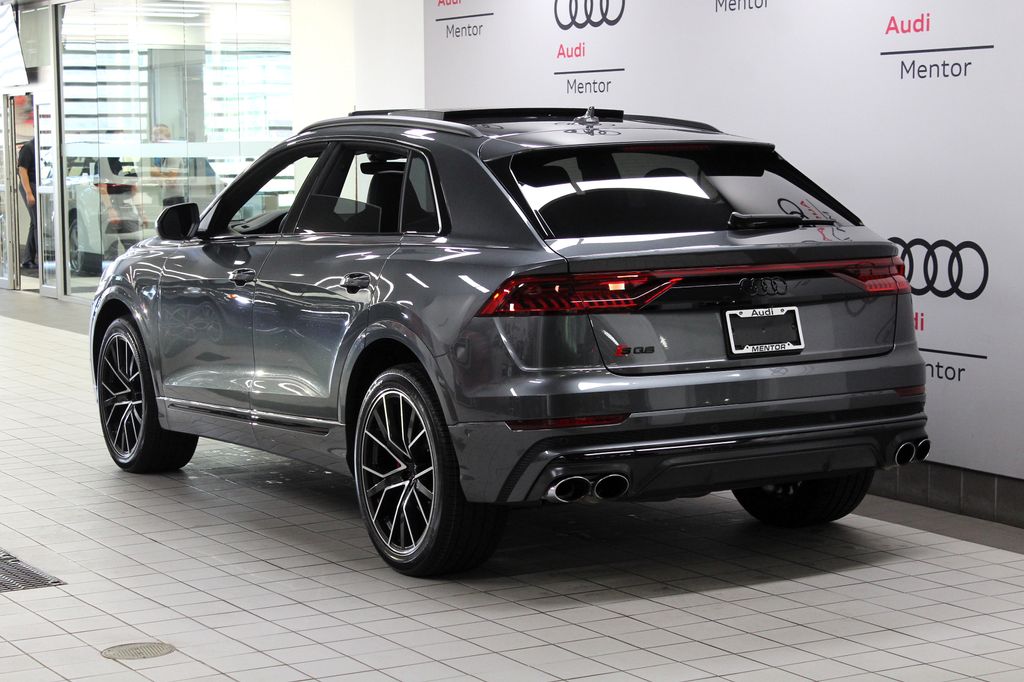 Thumbnail: 2023 Audi SQ8 - 4