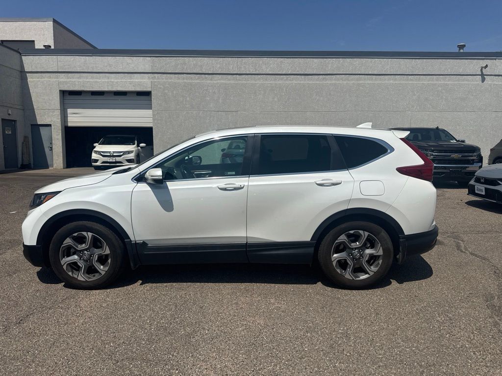 White 2018 Honda CR-V SUV / Crossover Front-Wheel Drive Continuously Variable Transmission