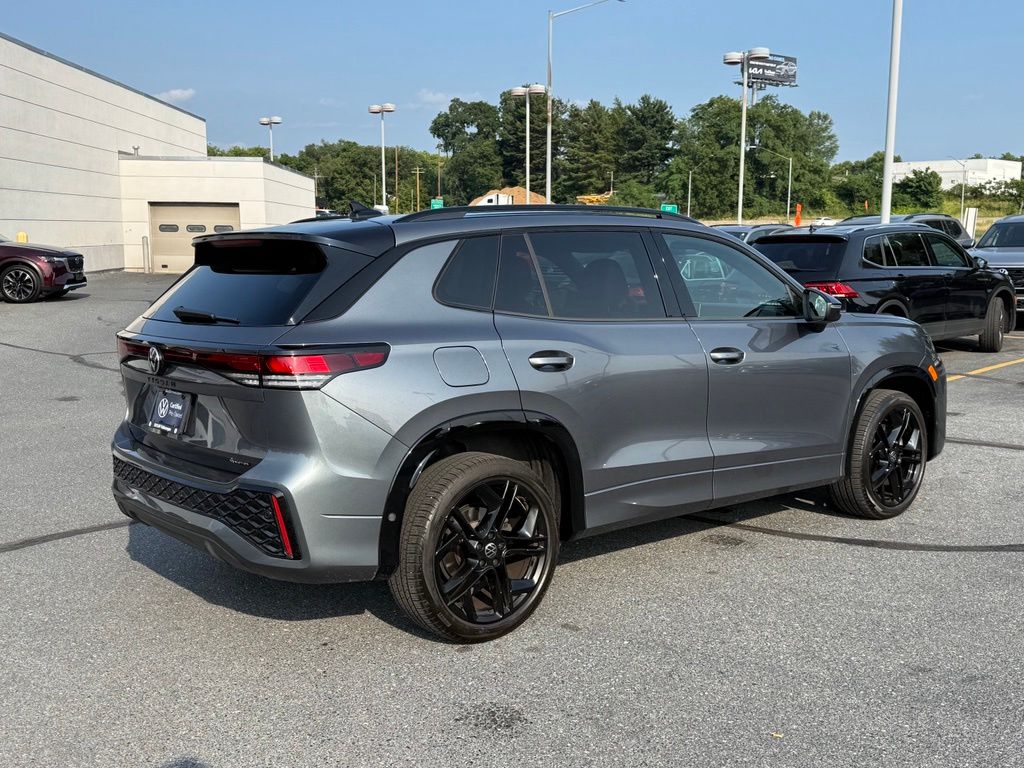 2025 Volkswagen Tiguan 2.0T SE R-Line Black Gray at Sutliff Volkswagen