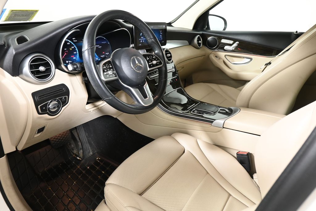 Thumbnail: 2022 Mercedes-Benz GLC - 4