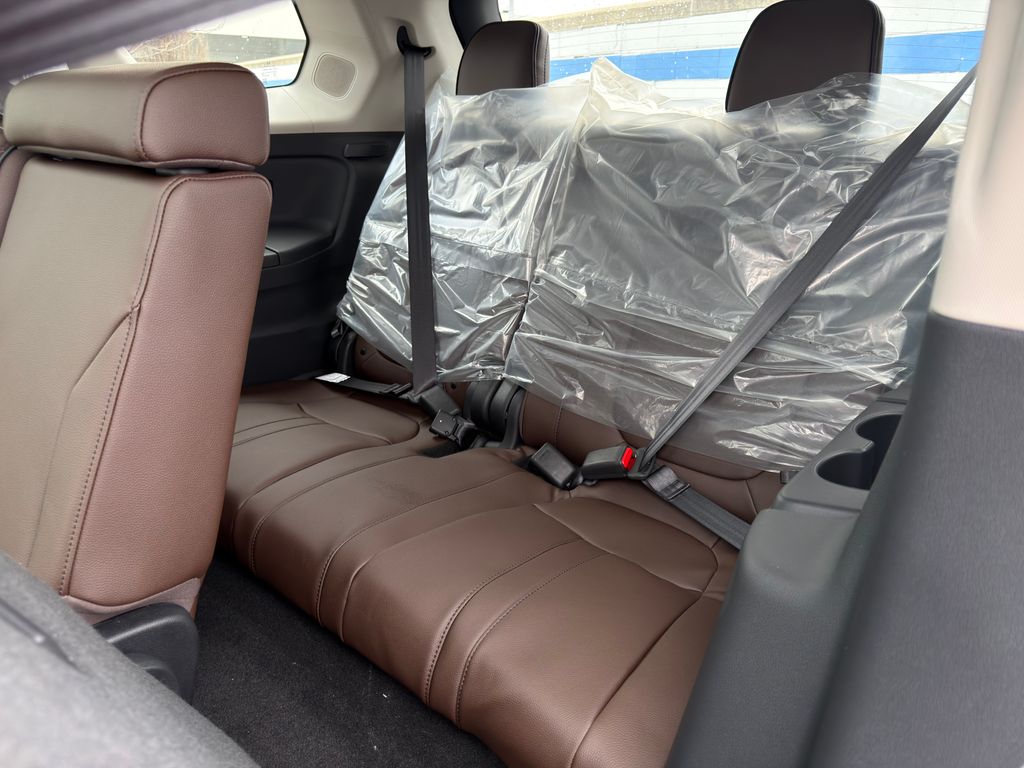 Thumbnail: 2026 Honda Pilot - 22