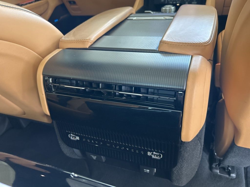 Used 2025 White Jeep Series III image 39