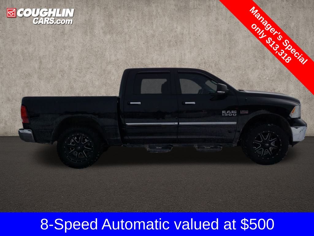 View vehicle photo 7