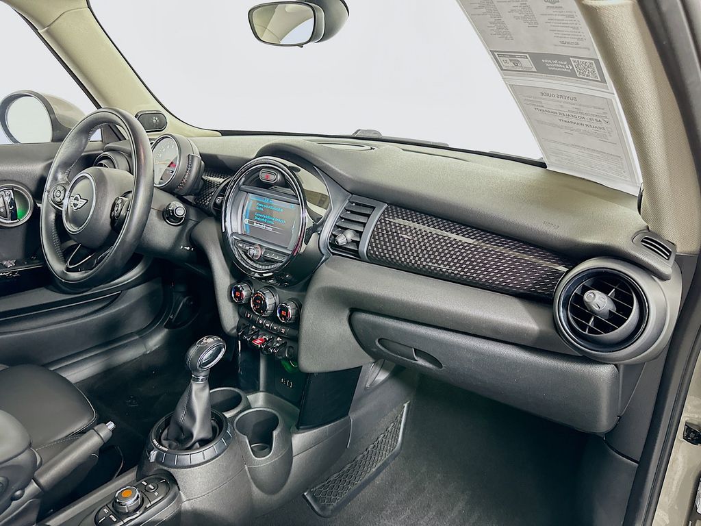 Thumbnail: 2017 MINI Cooper - 27