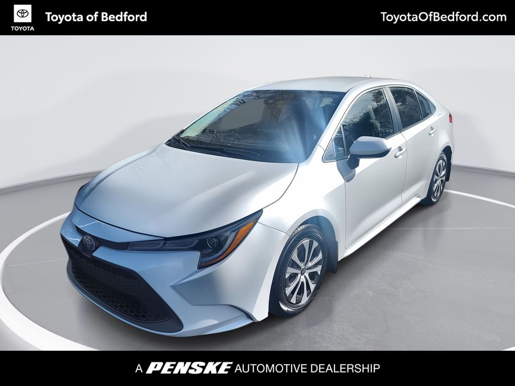 2022 Toyota Corolla LE -
                Bedford, OH