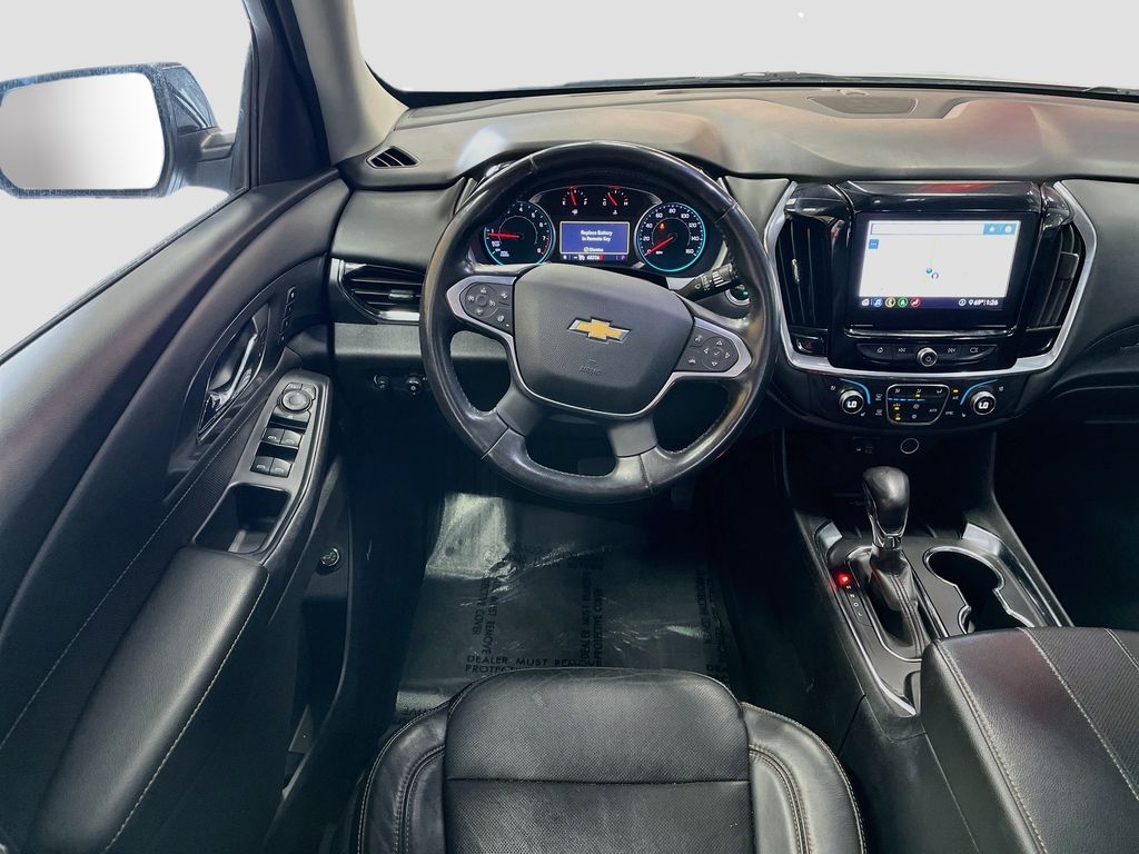 Used 2021 Silver Ice Metallic Chevrolet Premier image 24