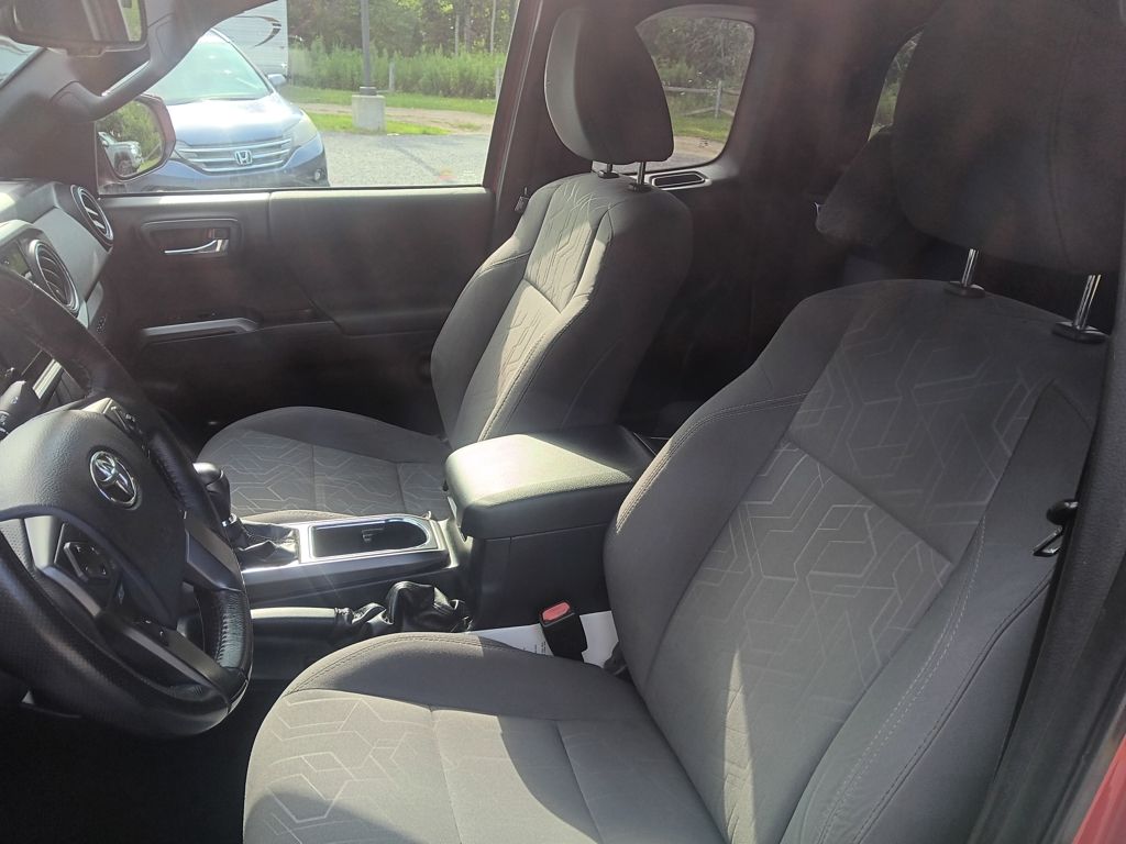 Used 2018 Toyota Tacoma Truck