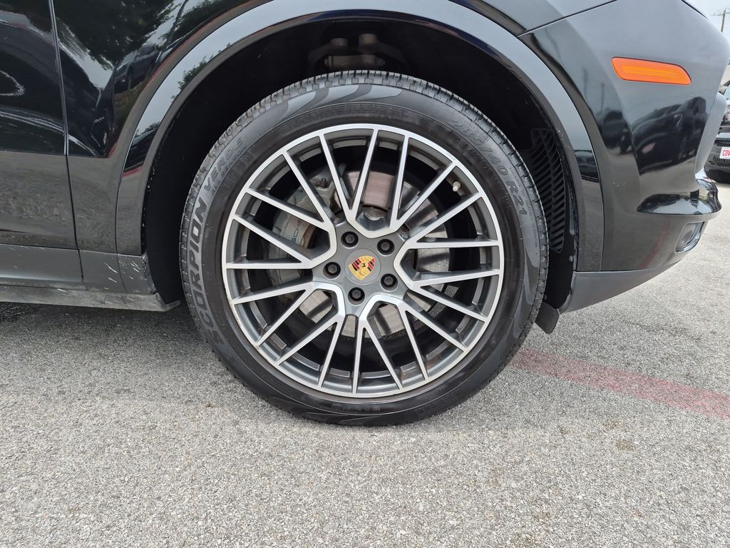 Used Car 2019 Porsche Cayenne  S For Sale Under $35,000 In Austin, Texas