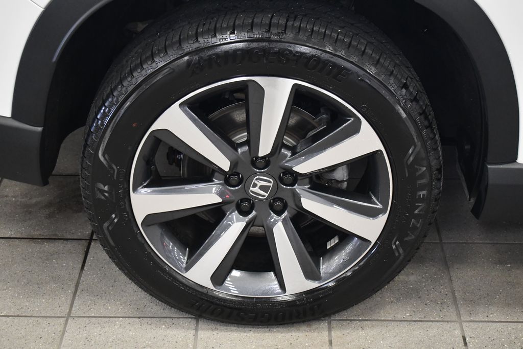 Thumbnail: 2025 Honda Pilot - 12