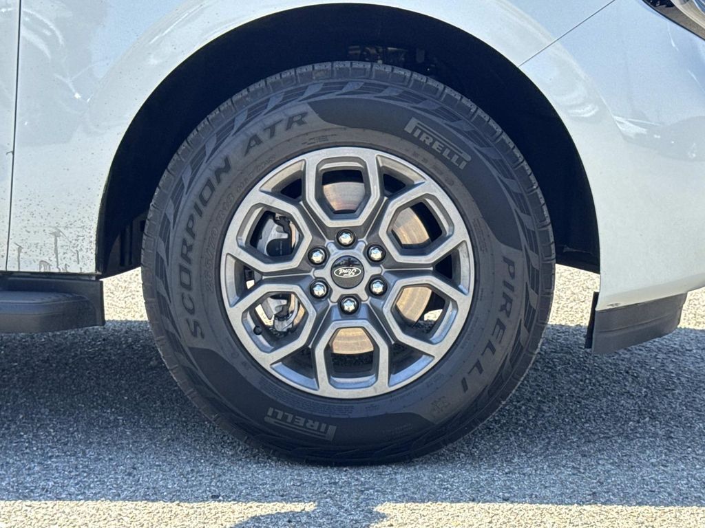 Used 2025 Ford Expedition Active 4D Sport Utility