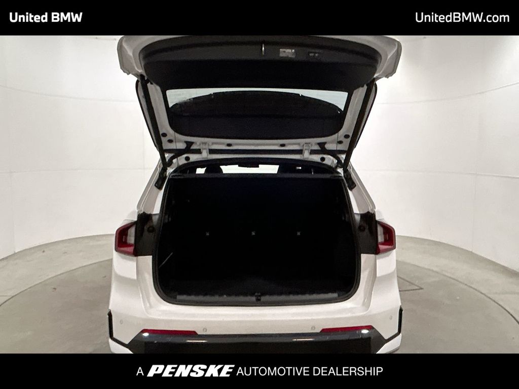 Thumbnail: 2025 BMW X1 - 21