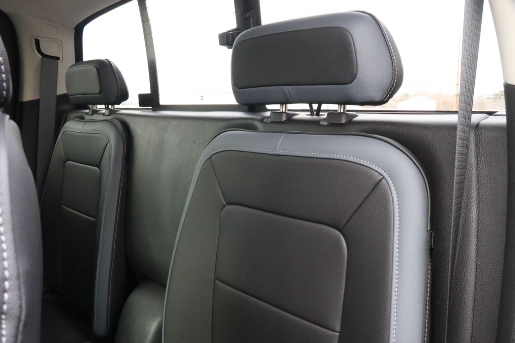 Thumbnail: 2018 Chevrolet Colorado - 26