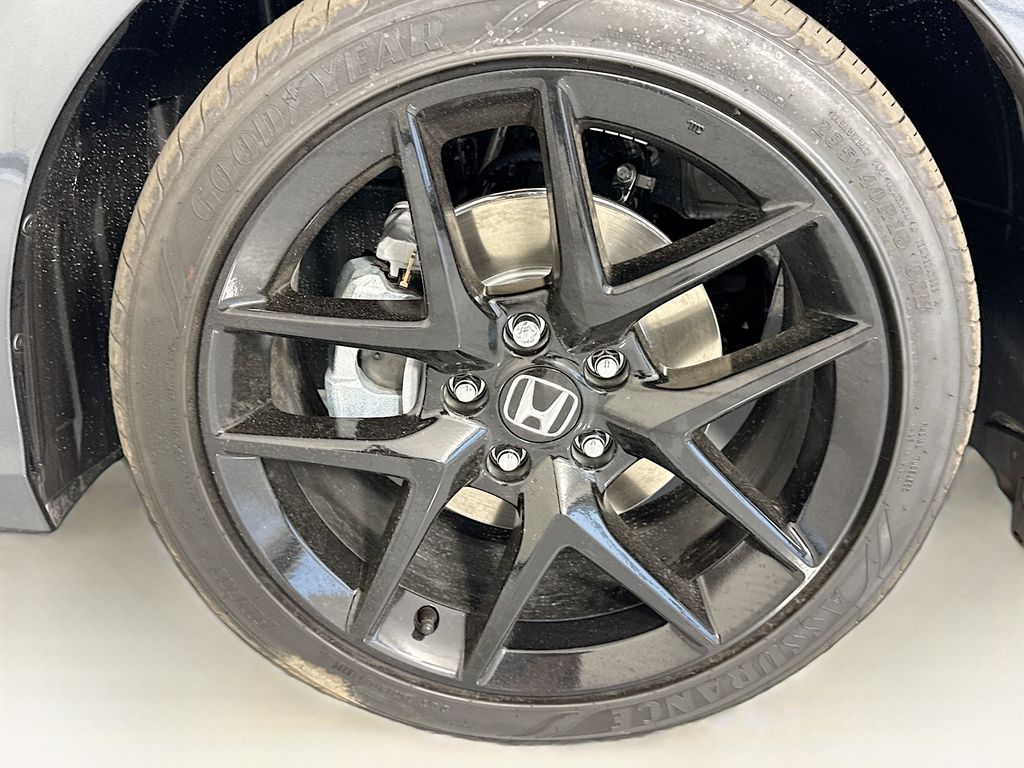 Thumbnail: 2026 Honda Civic - 31