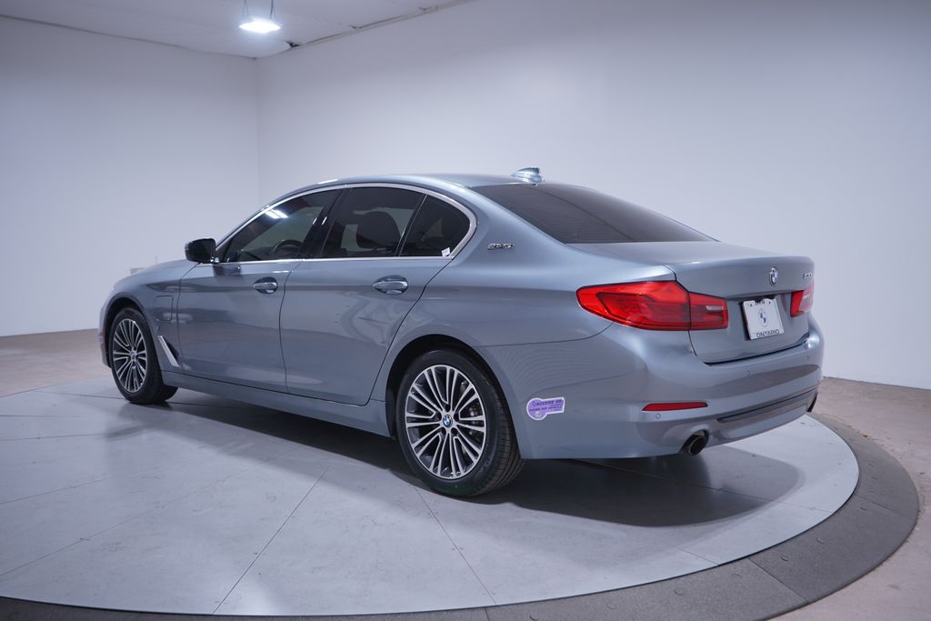Thumbnail: 2019 BMW 5 Series - 3