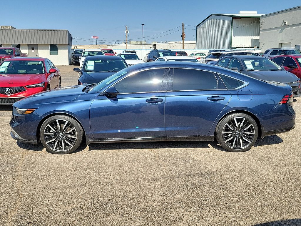 2023 Honda Accord Hybrid Touring - 5