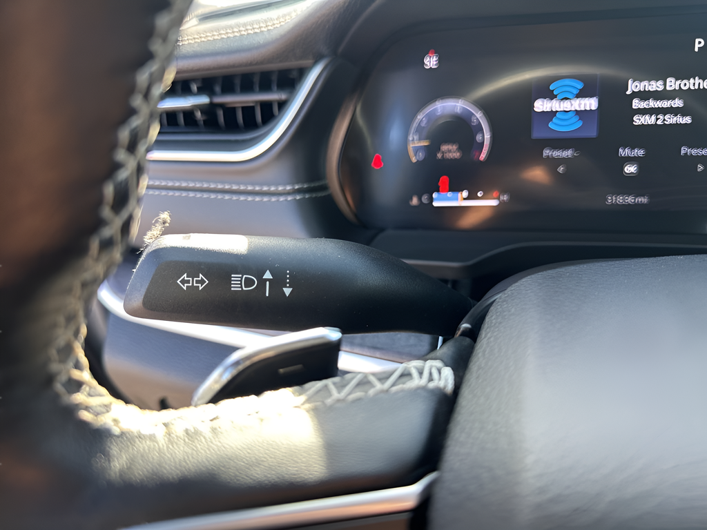 Used Car 2022 Jeep Grand Cherokee L  Limited For Sale Under $35,000 In Austin, Texas