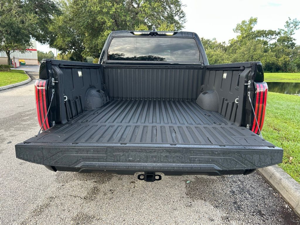 Thumbnail: 2023 Toyota Tundra - 10