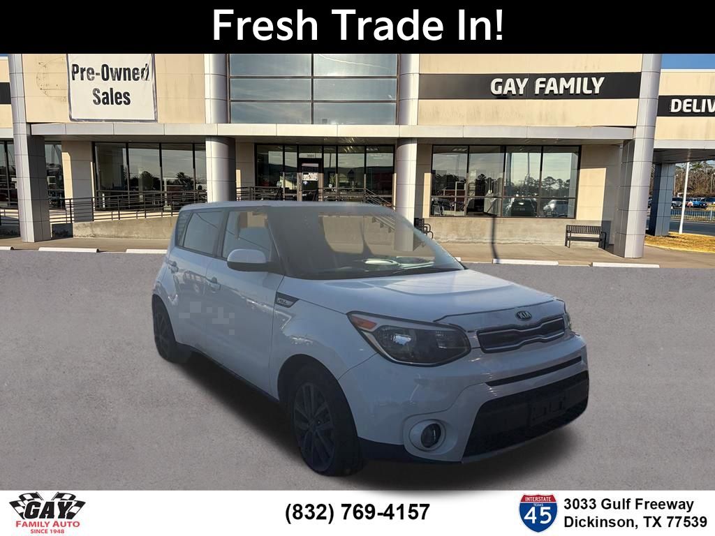 Clear White 2019 Kia Soul + FWD Wagon Front-Wheel Drive 6-Speed Automatic