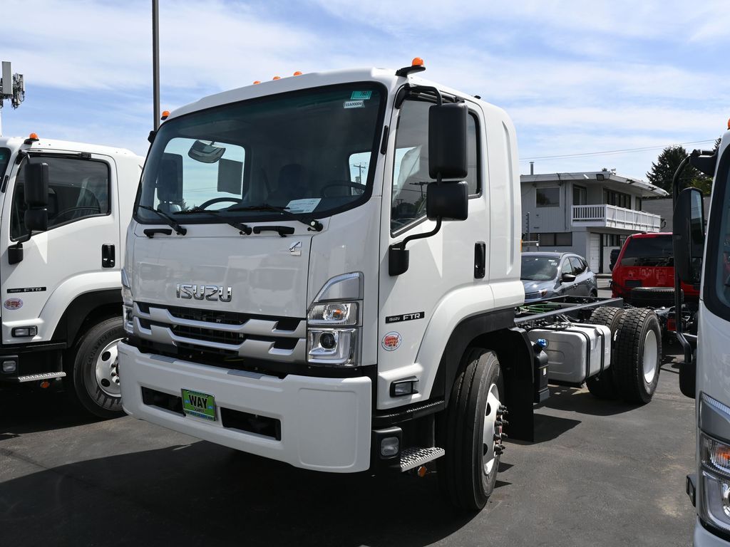 2025 Isuzu FTR 