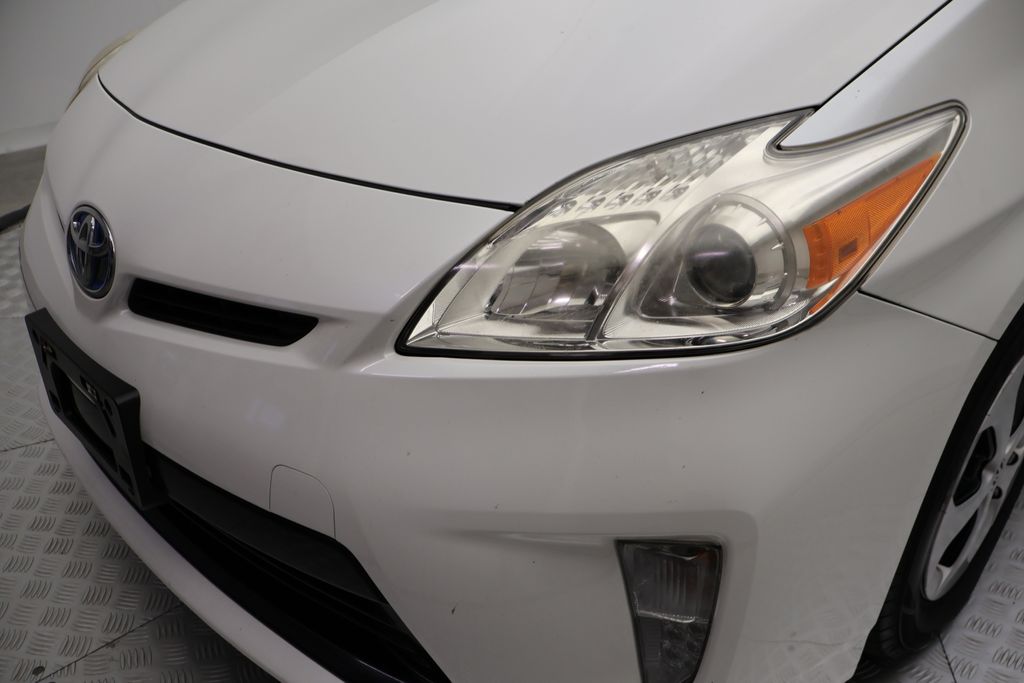 Thumbnail: 2013 Toyota Prius - 3