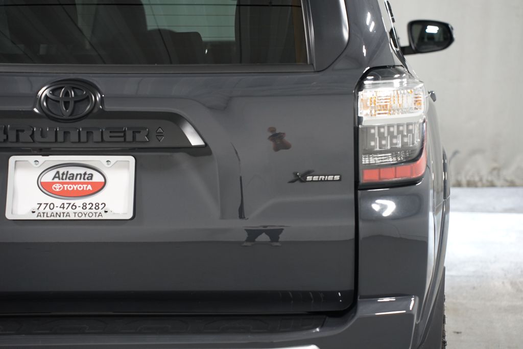 Thumbnail: 2024 Toyota 4Runner - 10