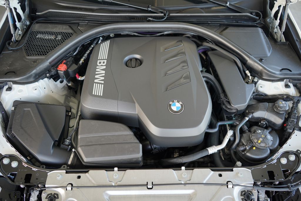 Thumbnail: 2025 BMW 3 Series - 20