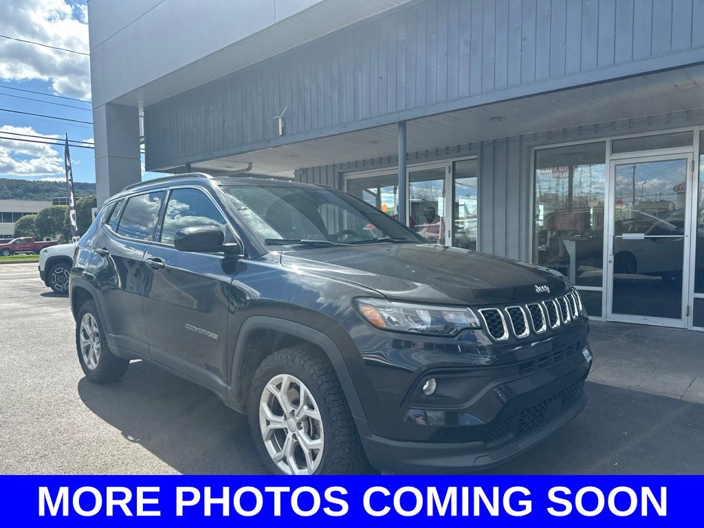 2024 Jeep Compass Latitude 4WD