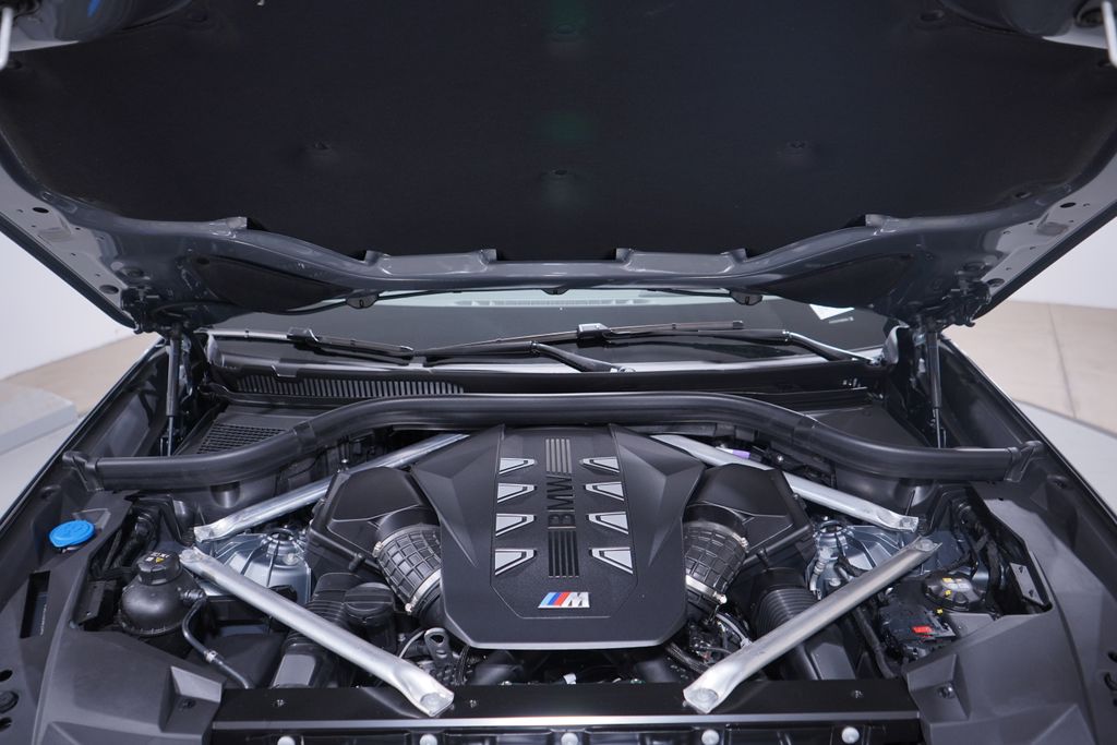 Thumbnail: 2026 BMW X5 - 16