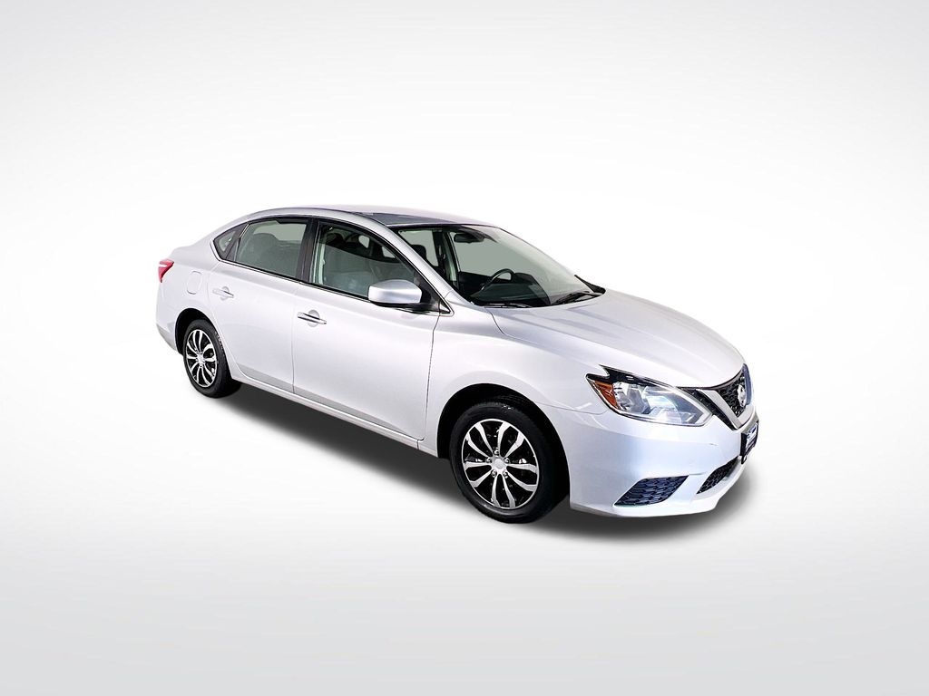 Used 2019 Nissan Sentra S with VIN 3N1AB7AP8KY243795 for sale in Gladstone, OR