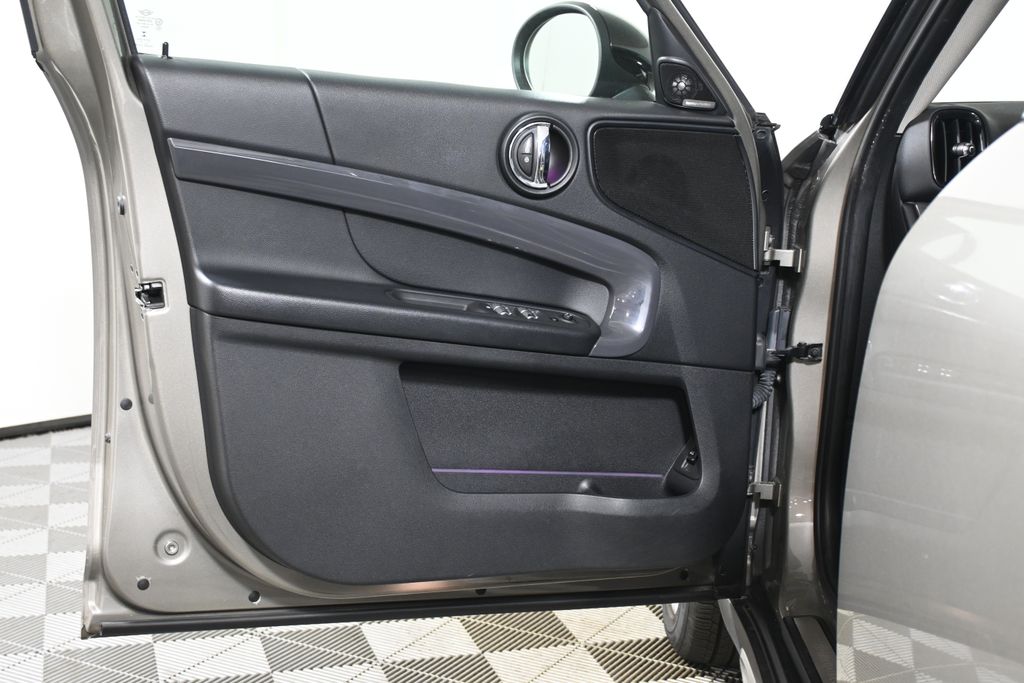 Thumbnail: 2018 MINI Cooper Countryman - 28