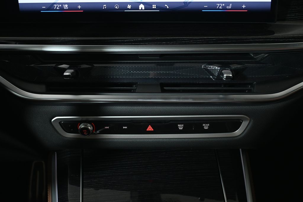 Thumbnail: 2026 BMW X5 - 23