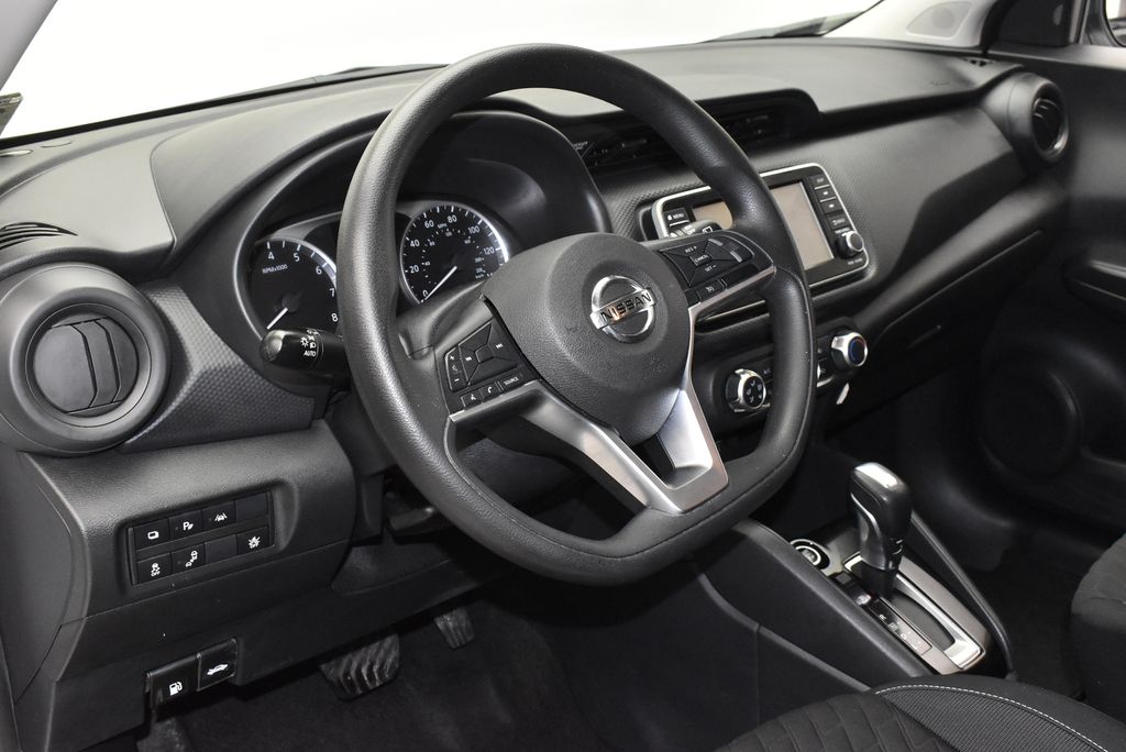 Thumbnail: 2021 Nissan Kicks - 14