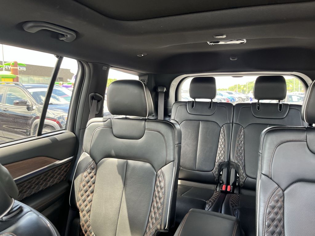 Used 2021 Silver Jeep Summit image 12