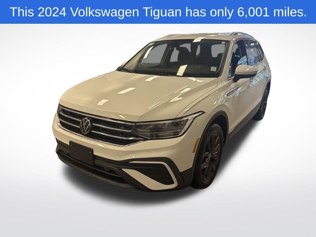 Pure White 2024 Volkswagen Tiguan SE 4Motion SUV / Crossover All-Wheel Drive 8-Speed Automatic
