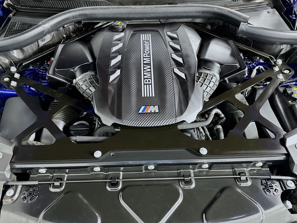 Thumbnail: 2023 BMW X6 - 31