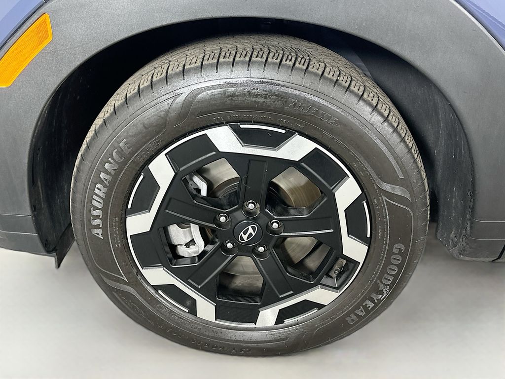 Thumbnail: 2025 Hyundai Santa Fe - 32