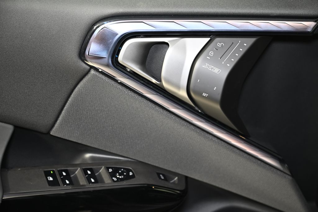 Thumbnail: 2026 BMW X3 - 22