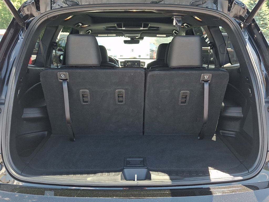 2022 Honda Pilot Black Edition Black at Honda North