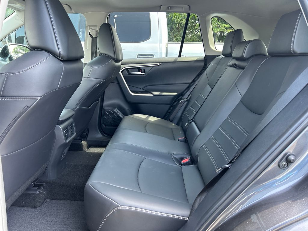2025 Toyota RAV4 XLE Premium FWD SUV