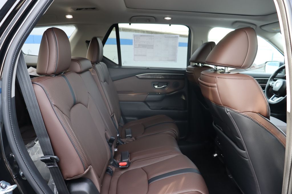 2025 Honda Pilot Elite 17