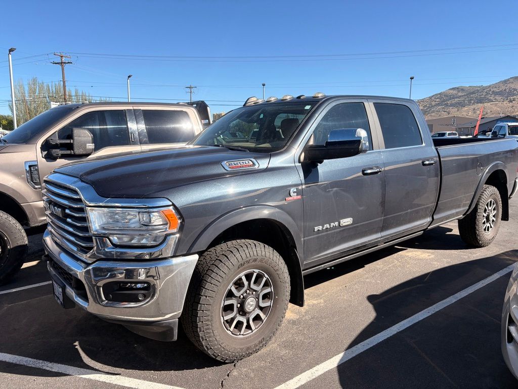 2020 RAM 3500 Laramie Longhorn Crew Cab LB 4WD