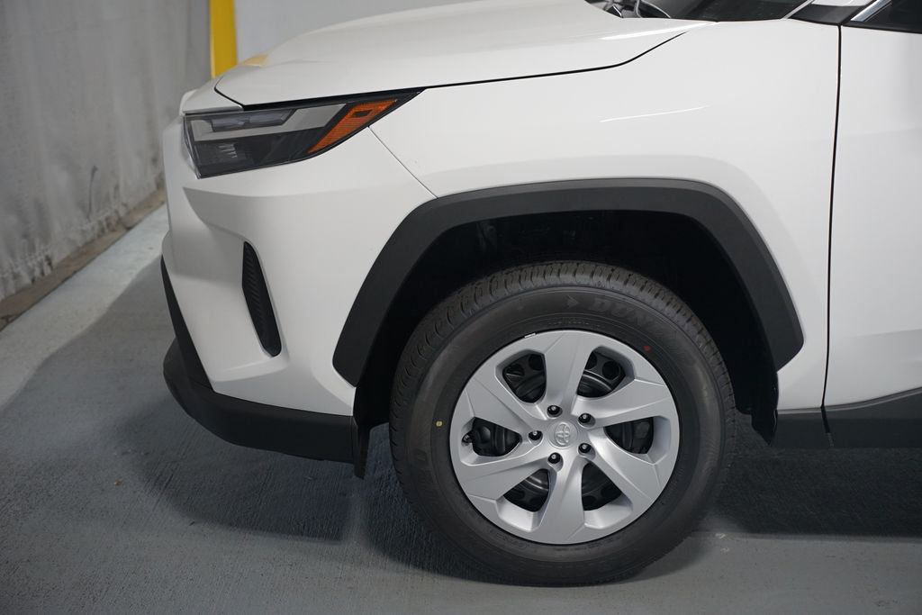 Thumbnail: 2025 Toyota RAV4 - 5