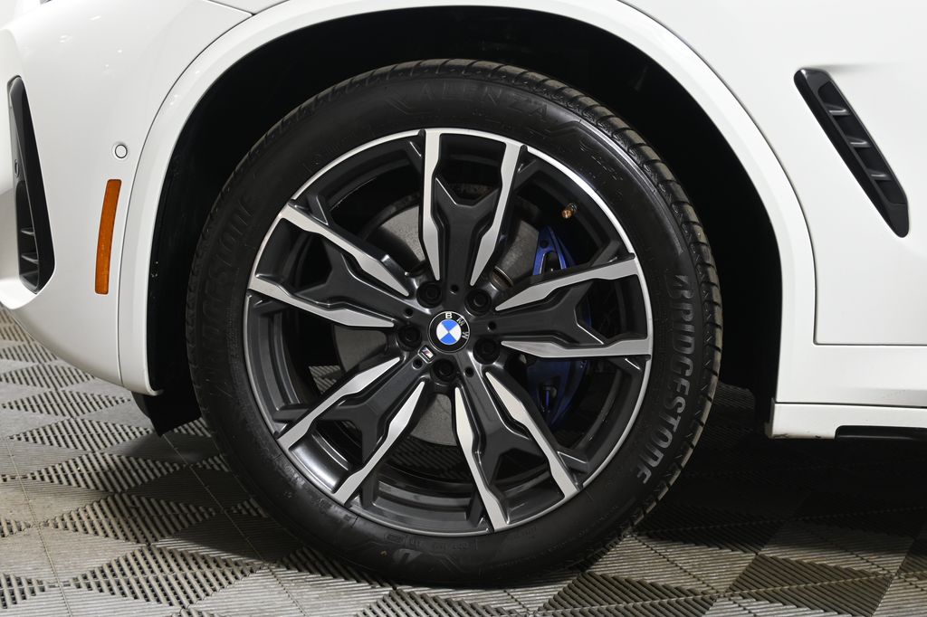 Thumbnail: 2024 BMW X3 - 12