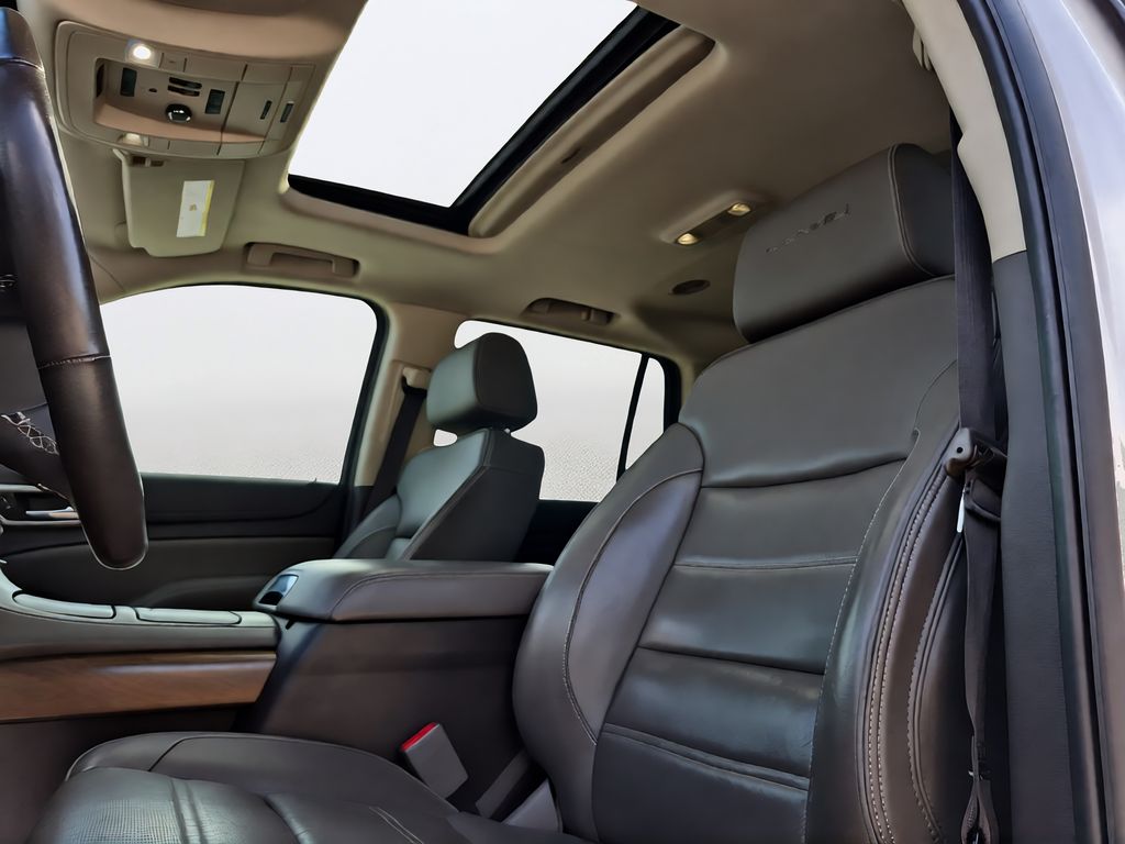 2020 GMC Yukon Denali White at Ultimate Motorsports