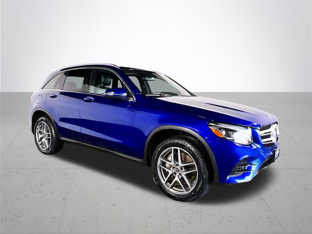 Used 2018 Mercedes-Benz GLC GLC300 with VIN WDC0G4KB3JV030996 for sale in Gladstone, OR