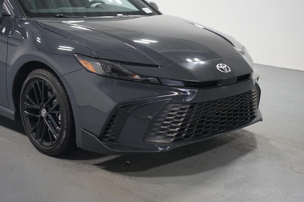Thumbnail: 2025 Toyota Camry - 4
