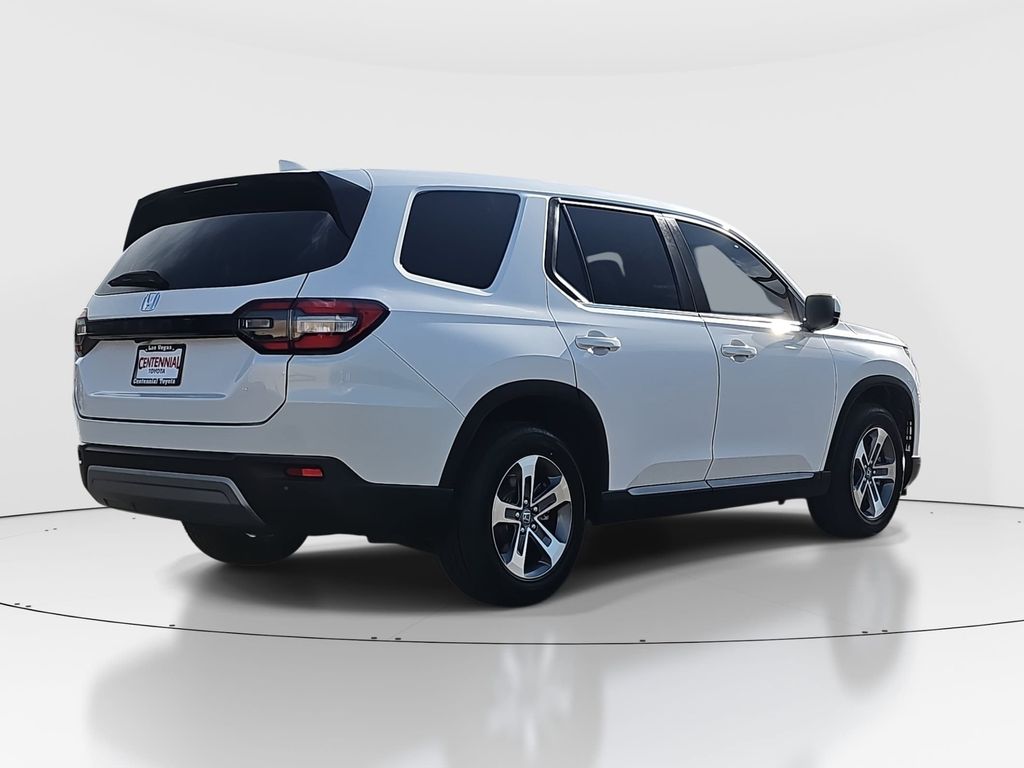 Used 2025 Honda Pilot SUV